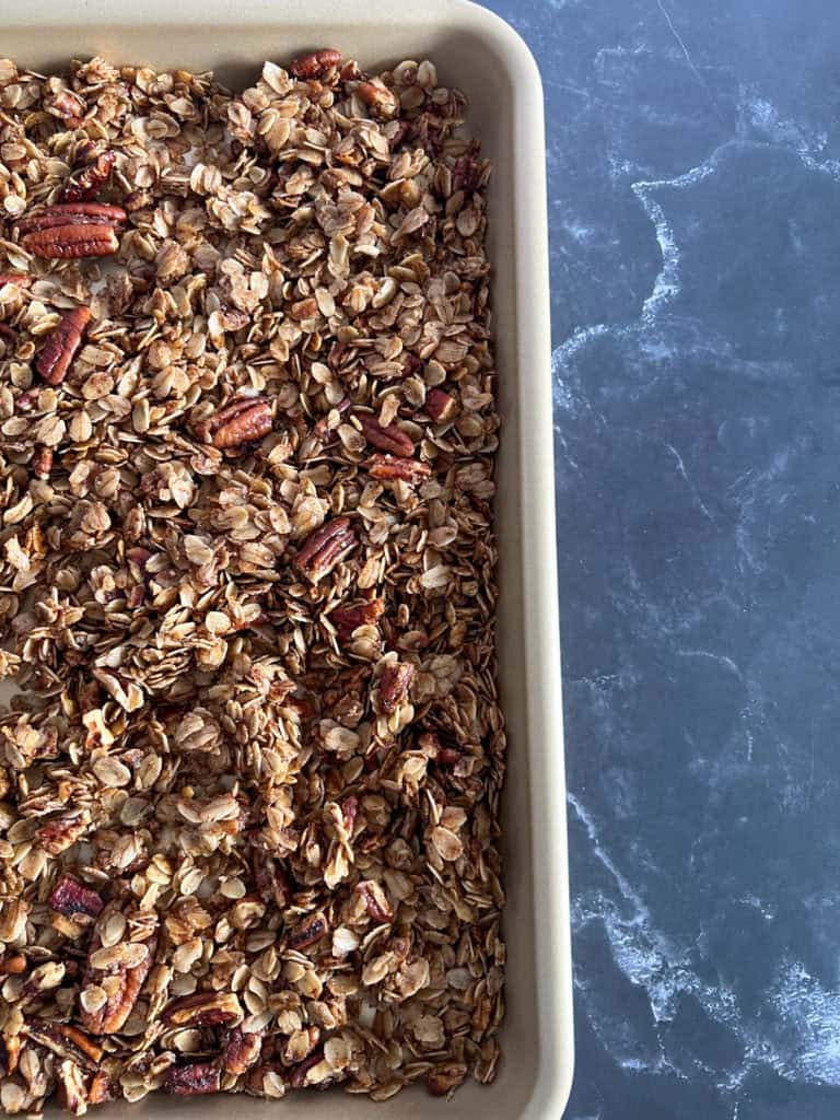 Baking sheet with toasted vanilla and cinnamon granola